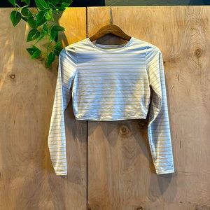 Patagonia Crop Long Sleeve Rash Guard - Small Women’s